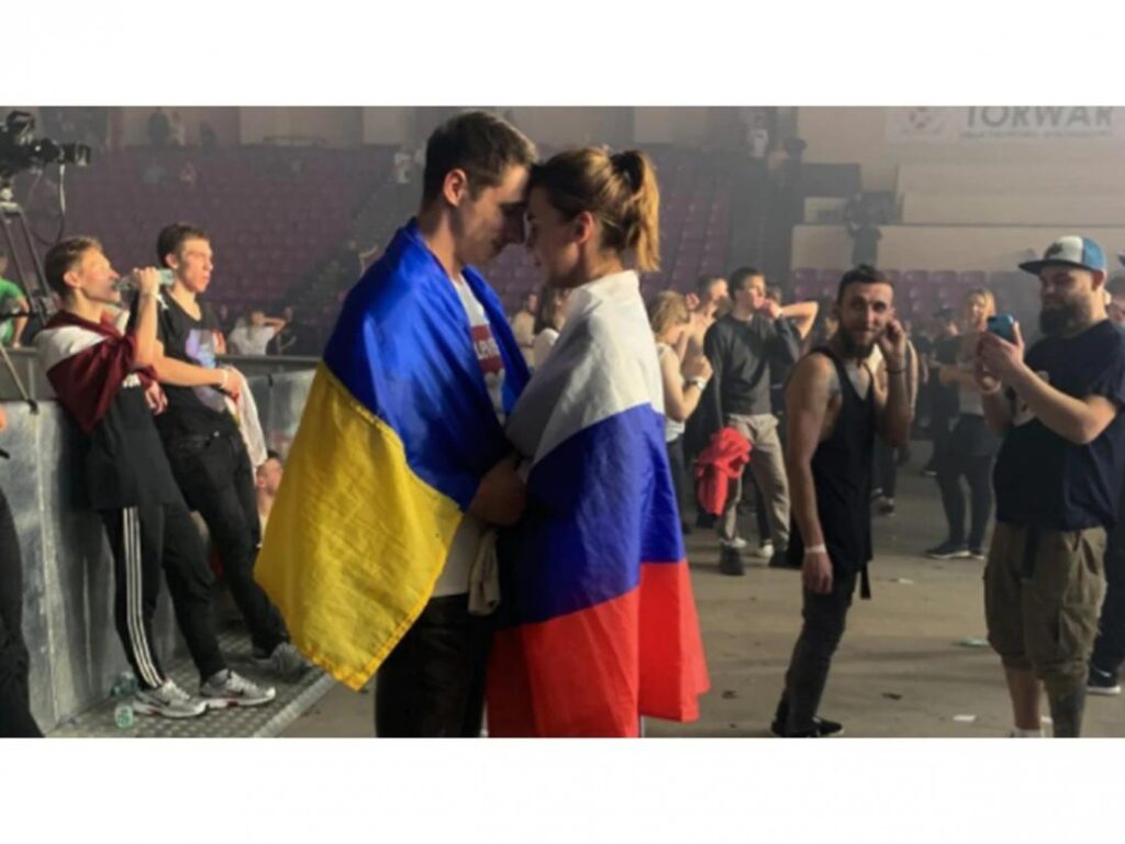 He Wore Ukraine Flag. She Wore Russia’s: The Truth Behind This Viral Pic