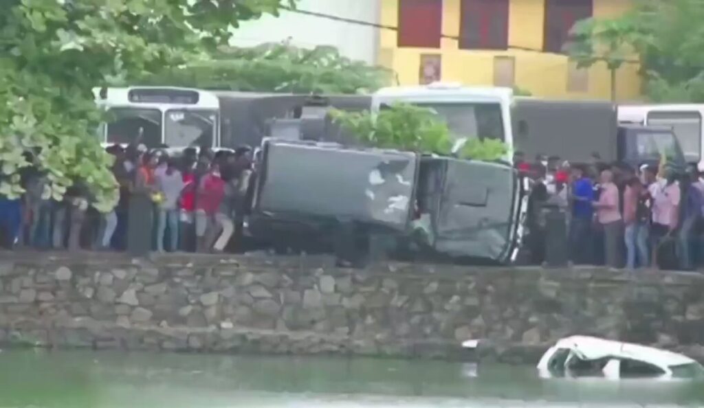 Watch: Sri Lankans Push Car Of Former Minister Into Lake