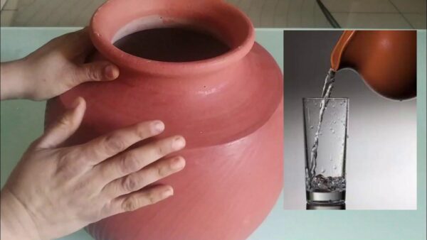 Some Amazing Health Benefits Of Drinking Water From An Earthen Pot