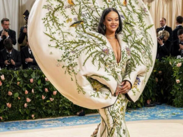 Rihanna Skips Met Gala, AI Pic Goes Viral